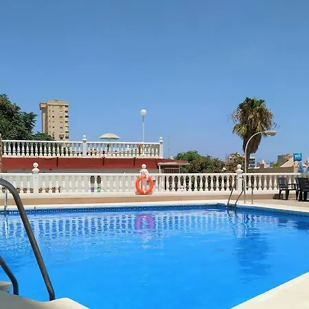 Apartment Mercedes 2 Bedroom, Sea Views Torremolinos