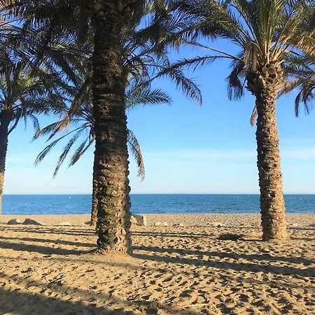 Mercedes 2 Bedroom, Sea Views 托雷莫利诺斯